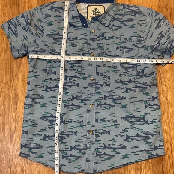 Tallwoods Vented Shirt Fishing Camping Blue Mesh Pockets  Button Front EUC - Picture 4 of 11